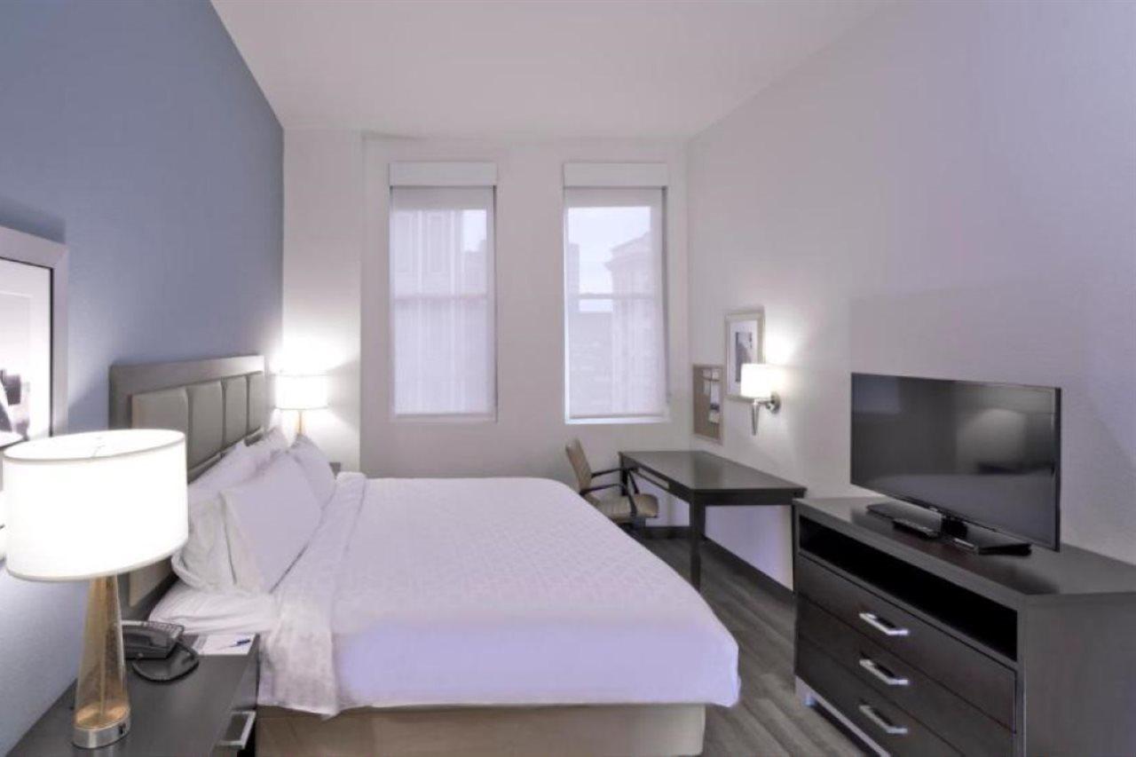Candlewood Suites Baltimore - Inner Harbor By Ihg Exterior foto